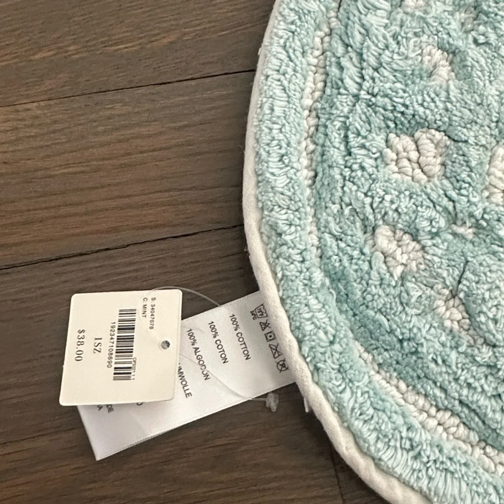 Anthropologie MOSAIC TILE BATH MAT NWT Mint